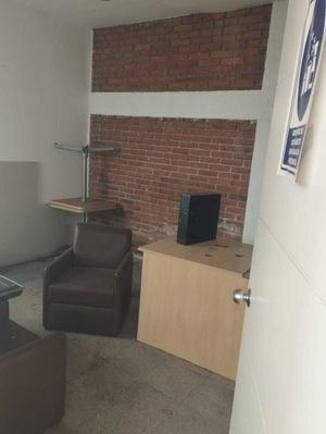 SE VENDEN OFICINAS 🏢.  📍UBICADOS EN LAS AMÉRICAS, EN LA ZONA BANCARIA.