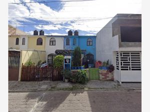 Casa en Venta en San Isidro Castillotla Puebla