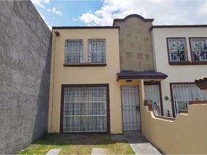 Casa en Venta en Hacienda del Valle II Toluca