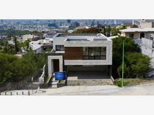 Casa en Venta en Las Águilas Guadalupe