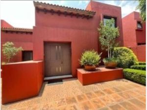 Casa en Venta en Residencial la Encomienda de la Noria Puebla