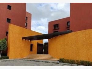 Casa en Venta en Residencial la Encomienda de la Noria Puebla
