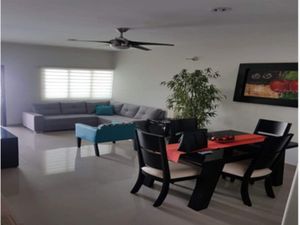 Casa en Venta en Vivenza San Nicolás de los Garza