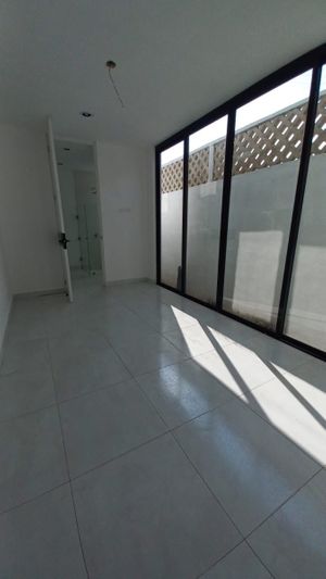 CASA EN VENTA DE ENTREGA INMEDIATA  EN DZITYA