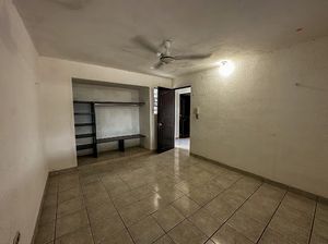 CASA EN  VENTA EN CORDEMEX A UNOS METROS DE GALERÍAS