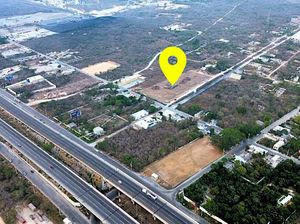 LOTE  EN VENTA EN PARAISO, A UNA CUADRA DE CARRETERA MÉRIDA-PROGRESO