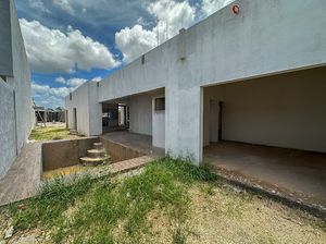 CASA EN VENTA EN DZITYA