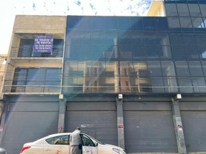 Edificio para desarrollo comercial en Cd. Nezahualcóyotl