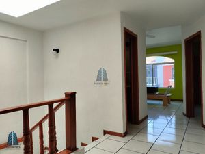 Hermosa Casa en Venta en Condominio Esmeralda