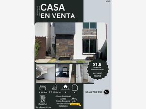 Casa en Venta en San Bartolome Tlaltelulco Metepec