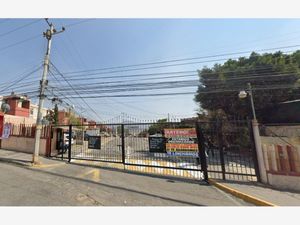 Casa en Venta en Jardines de la Cañada Tultitlán