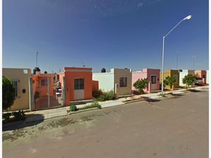 Casa en Venta en Valle Elizondo Nuevo Laredo