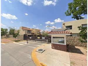 Casa en Venta en Hacienda de los Nogales Juárez