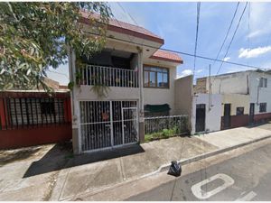 Casa en Venta en Circunvalacion Oblatos Guadalajara