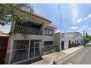 Casa en Venta en Circunvalacion Oblatos Guadalajara