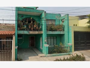 Casa en Venta en Paraisos del Colli Zapopan