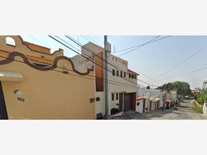 Casa en Venta en Lomas de Tzompantle Cuernavaca