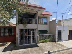 Casa en Venta en Circunvalacion Oblatos Guadalajara