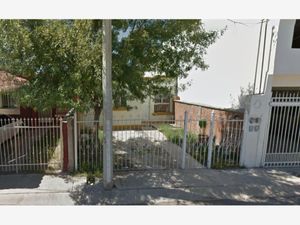 Casa en Venta en Villa del Real Chihuahua