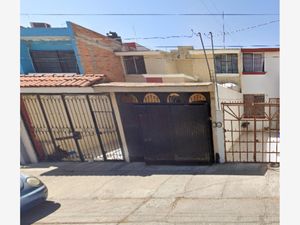 Casa en Venta en Huentitan El Bajo Guadalajara