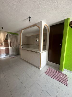 Venta de casa en Ecatepec, Fuentes de Ecatepec en esquina