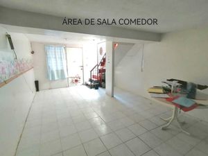 Casa en Venta en La Guadalupana Ecatepec de Morelos