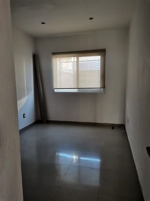 CASA EN REAL DE VALDEPEÑAS VENTA