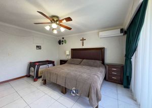 CASA EN VENTA A PRECIO DE TERRENO EN SANTA ISABEL