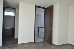 CASA NUEVA EN VENTA EN BOSQUES DEL CENTINELA