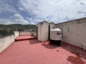 Casa con recámara en planta baja en cima del sol, Tlajomulco