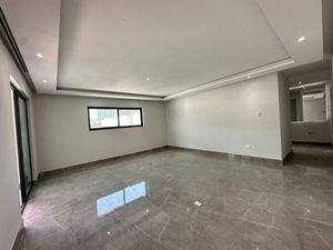 Residencia a estrenar en venta San Pedro, Fuentes del Valle