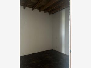 Casa en Renta en San Miguel Totocuitlapilco Metepec