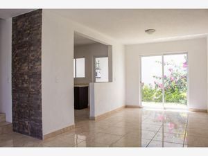 Casa en Venta en Nuevo León Cuautlancingo