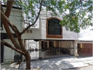 Casa en Venta en Contry Sol Guadalupe