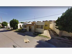 Casa en Venta en Villas de San Miguel Nuevo Laredo