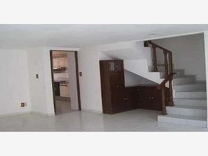 Casa en Venta en Ex-Hacienda Coapa Coyoacán