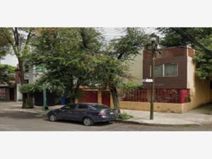 Casa en Venta en Del Carmen Coyoacán