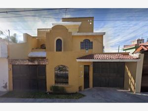 Casa en Venta en Arcos de Guadalupe Zapopan