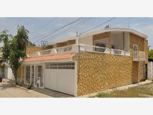 Casa en Venta en Valle Dorado II Mazatlán