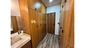 Vestidor con Baño