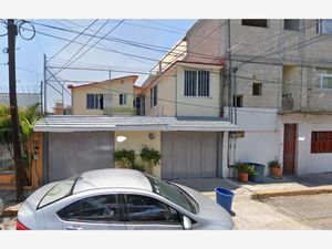 Casa en Venta en Viveros del Valle Tlalnepantla de Baz