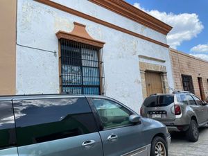 CASA EN RENTA PARA OFICINAS O COMERCIO EN CAMPECHE: CENTRO HISTORICO