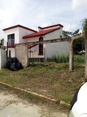 TERRENO EN VENTA EN CAMPECHE: COL. BOSQUES DE CAMPECHE