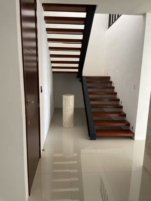 Casa en renta en Campeche en Privada Residencial La Eminencia