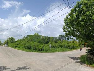 Terreno de 3,363 m2 en Esquina en Tizimin, Yucatan