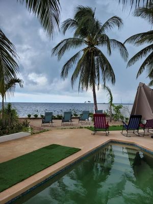 Casa Frente a la Playa de 3 Habitaciones y Piscina en Santa Clara, Yucatán