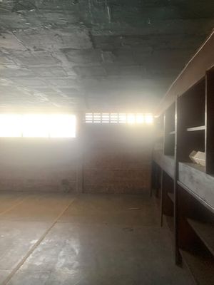 Se Renta Bodega Comercial en Colonia "El Fresno"