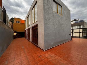 Casa en Venta a una calle del Mercado de Flores de Xochimilco
