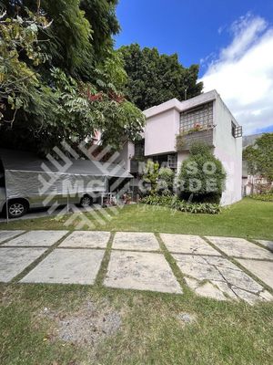 Terreno con dos casas  en Venta en Puebla, Centro