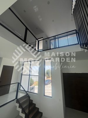 Casa en Venta en Halo, Lago Esmeralda, con Diseño Vanguardista